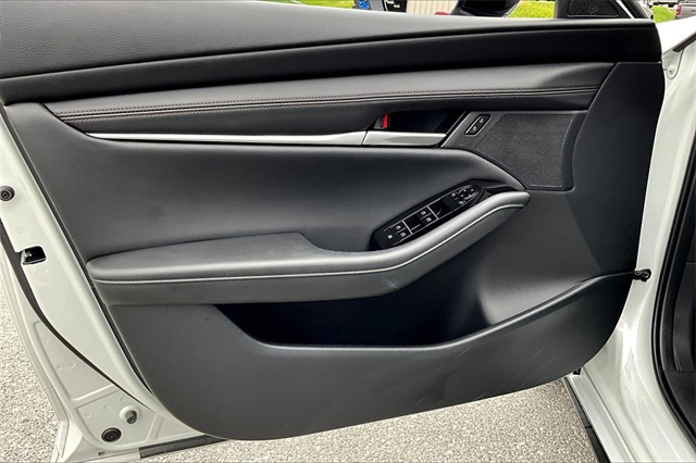 2025 Mazda Mazda3 2.5 S Select Sport - Photo 9