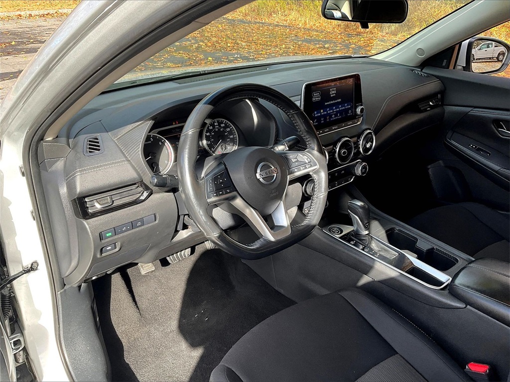 2022 Nissan Sentra SV - Photo 8