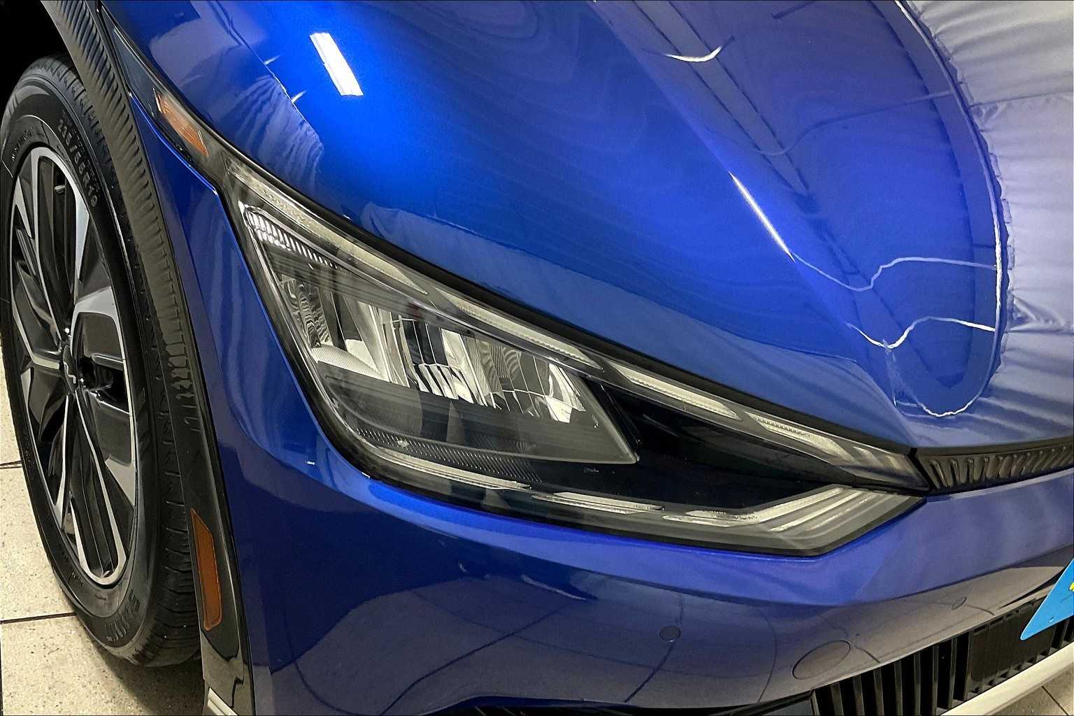 2024 Kia EV6 Wind - Photo 32