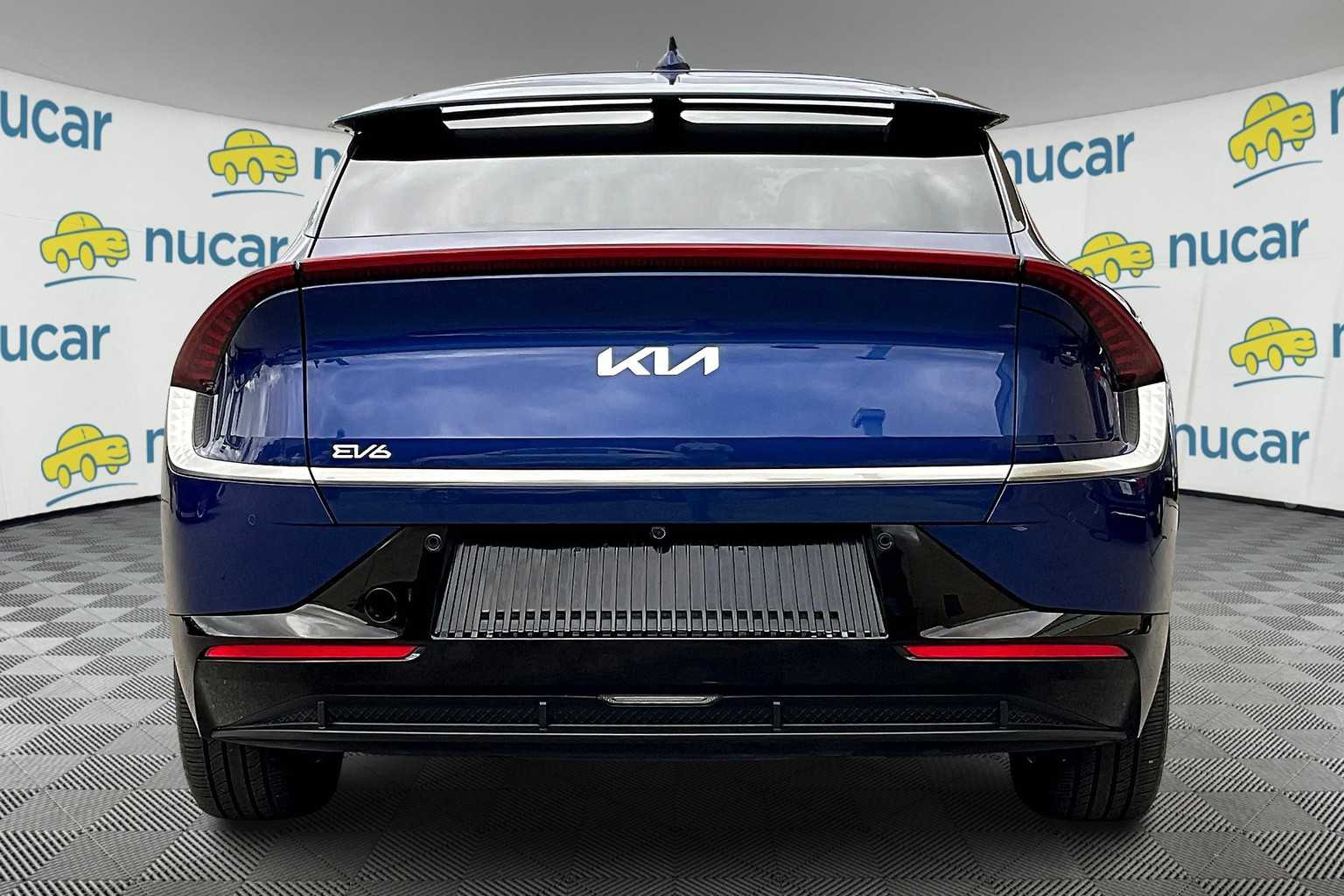 2024 Kia EV6 Wind - Photo 5