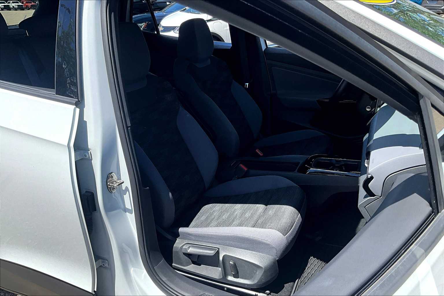 2021 Volkswagen ID.4 Pro - Photo 11