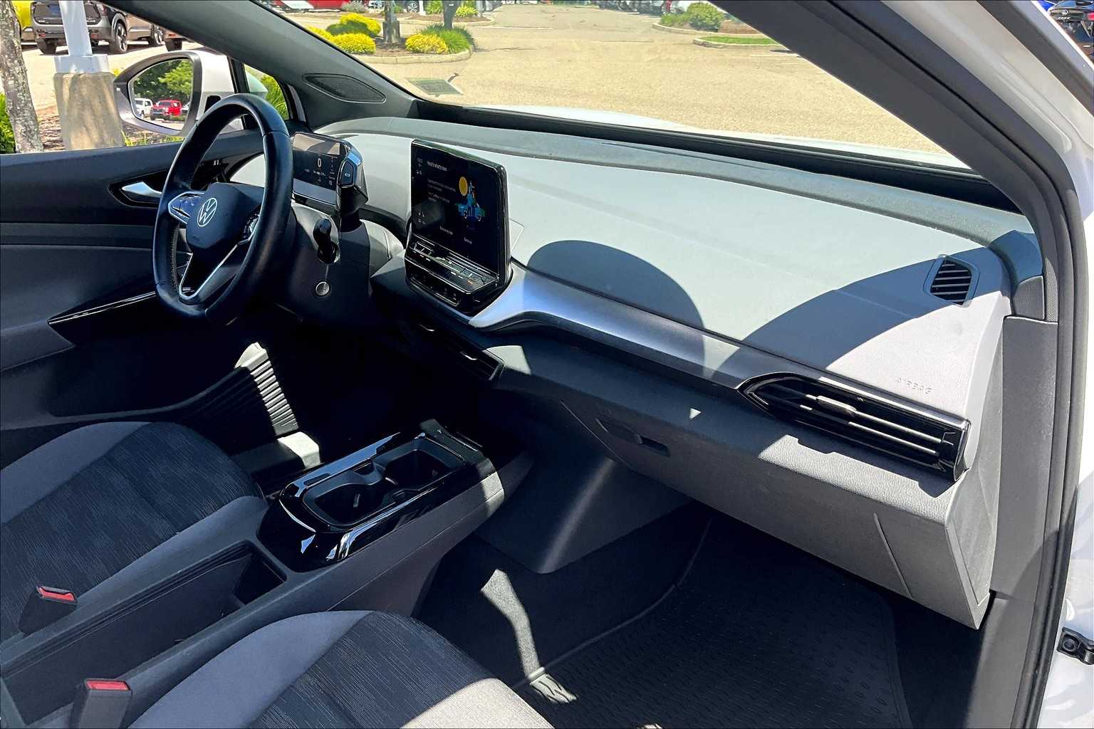 2021 Volkswagen ID.4 Pro - Photo 14