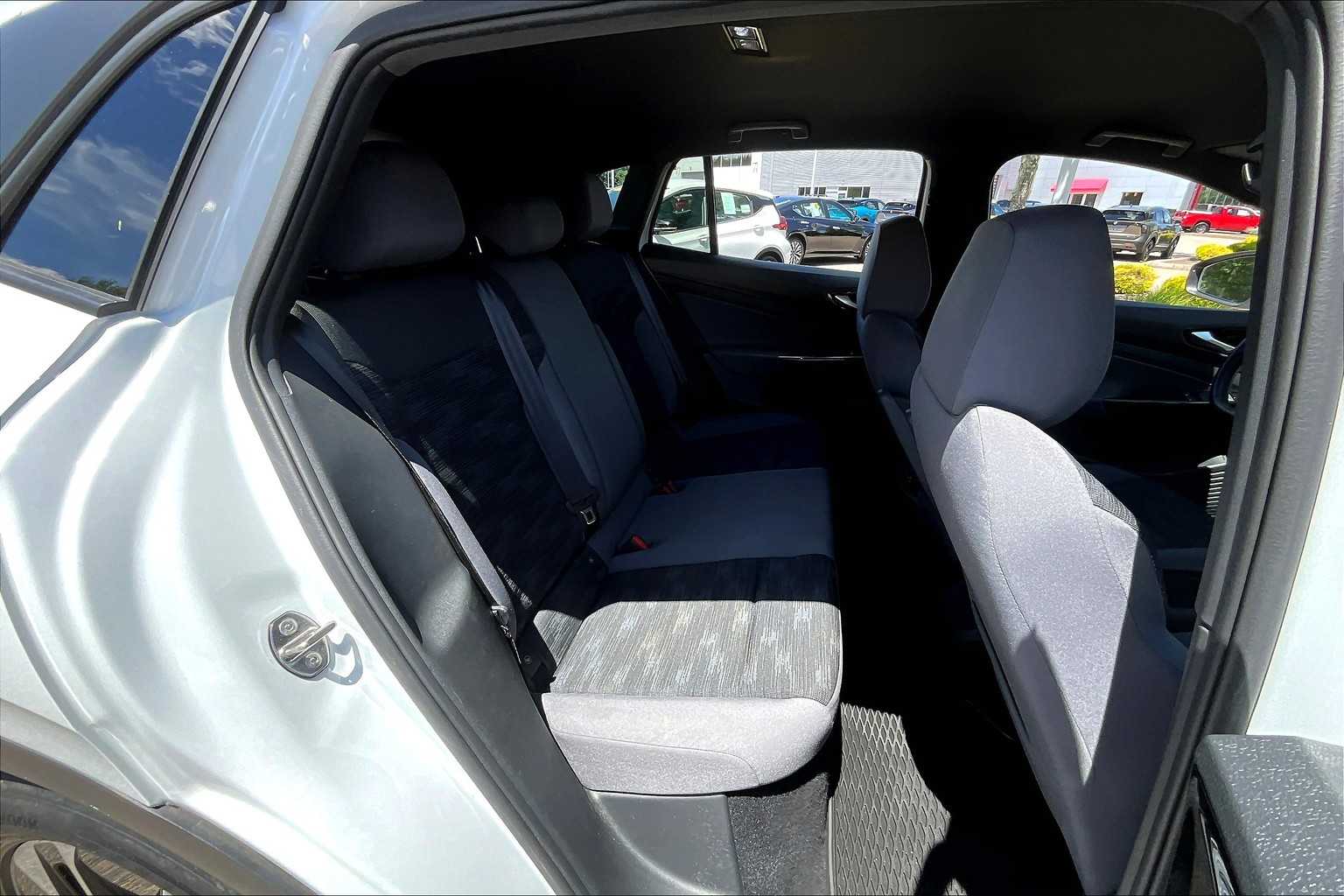 2021 Volkswagen ID.4 Pro - Photo 16