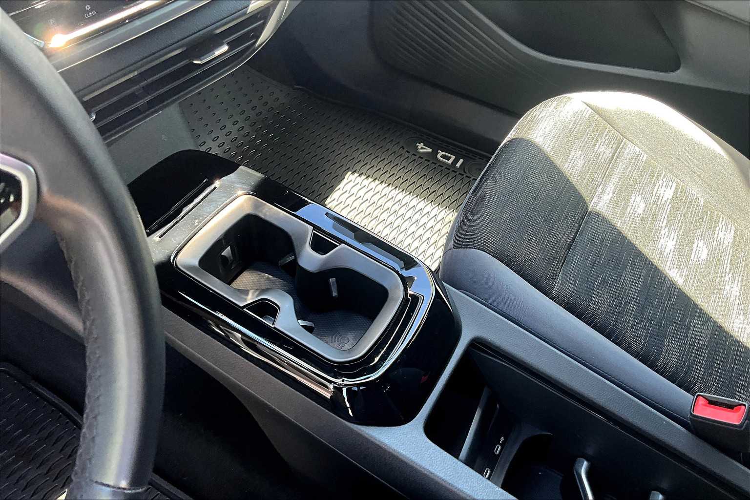 2021 Volkswagen ID.4 Pro - Photo 20