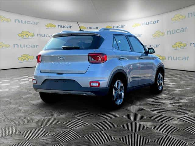 2025 Hyundai Venue SEL - Photo 9