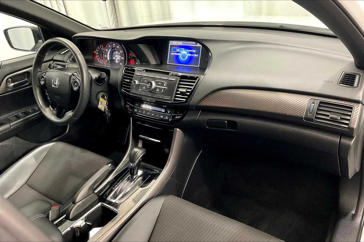 2017 Honda Accord Sport - Photo 14