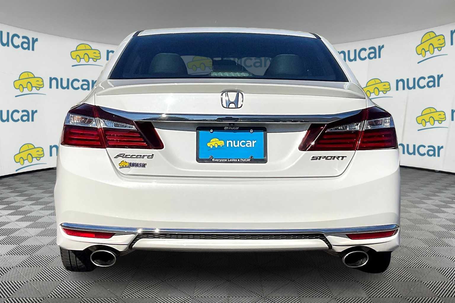 2017 Honda Accord Sport - Photo 5
