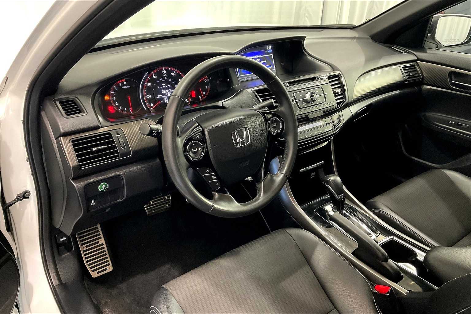 2017 Honda Accord Sport - Photo 8