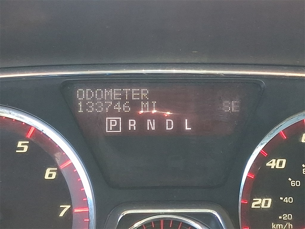 2014 GMC Acadia Denali - Photo 23