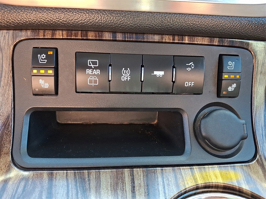 2014 GMC Acadia Denali - Photo 24