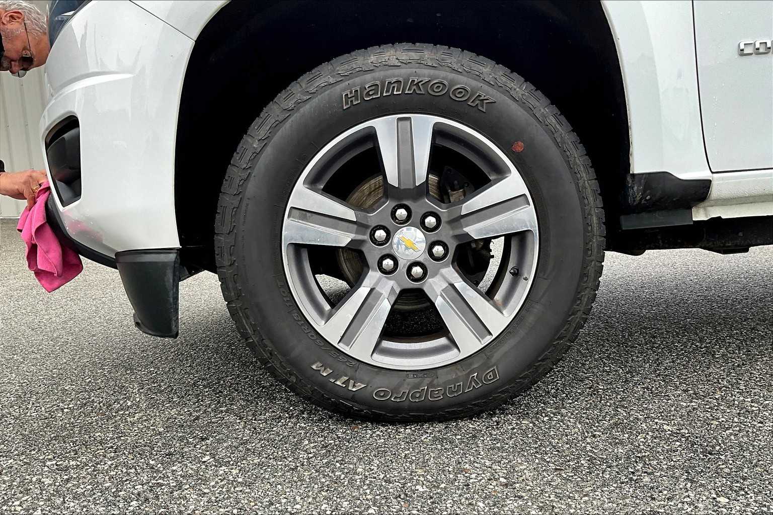 2017 Chevrolet Colorado 4WD WT - Photo 7