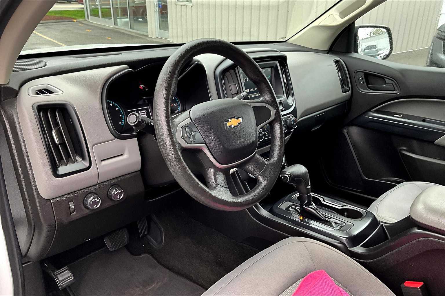 2017 Chevrolet Colorado 4WD WT - Photo 8