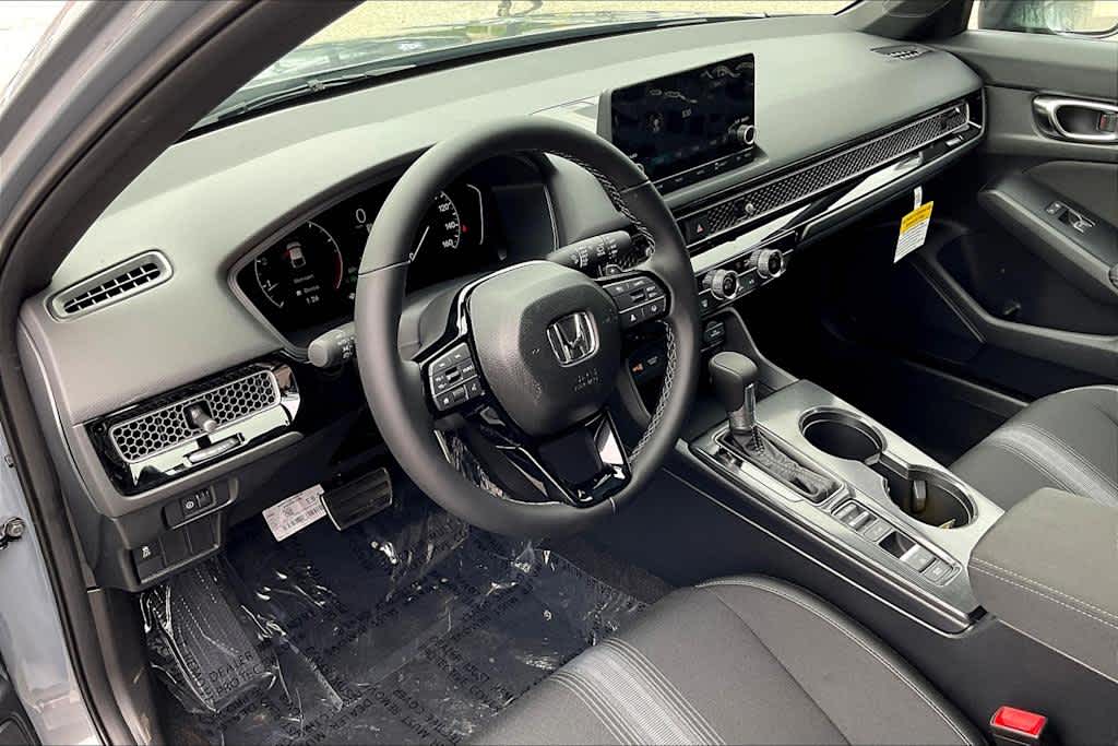 2025 Honda Civic Hatchback Sport - Photo 8
