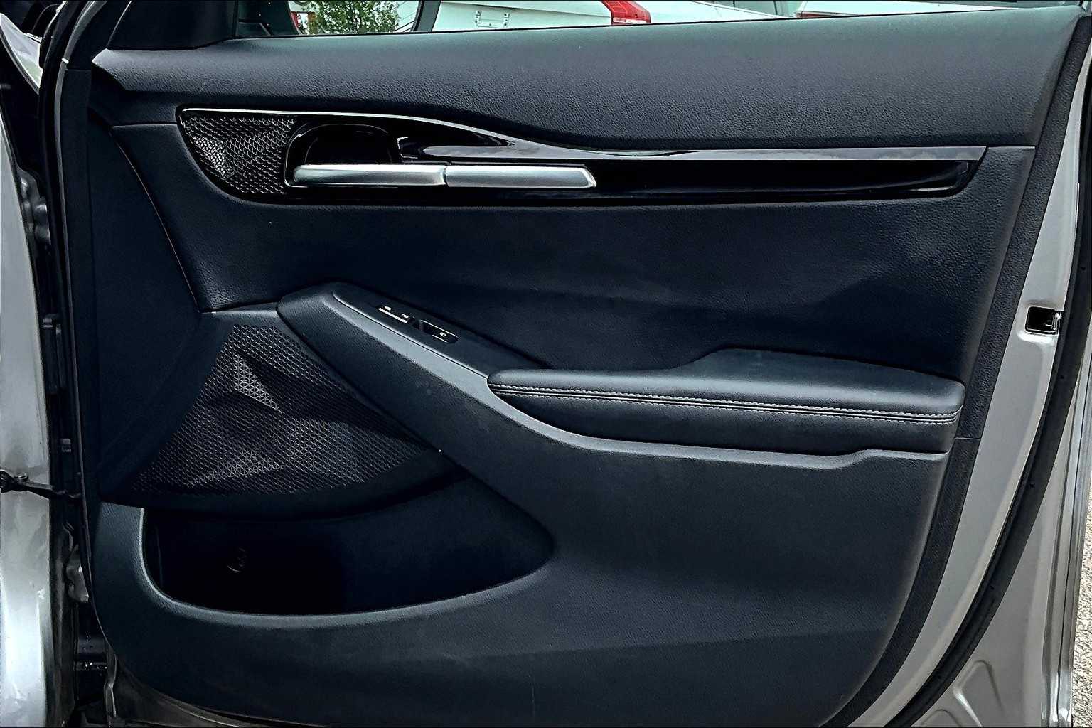 2022 Kia Seltos EX - Photo 12