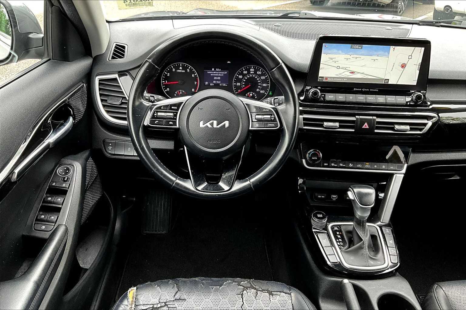2022 Kia Seltos EX - Photo 17