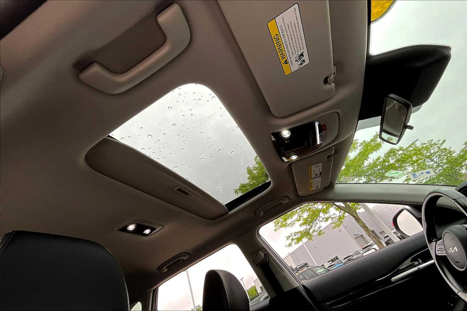 2022 Kia Seltos EX - Photo 22