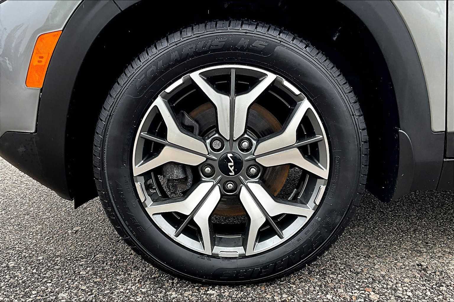 2022 Kia Seltos EX - Photo 7