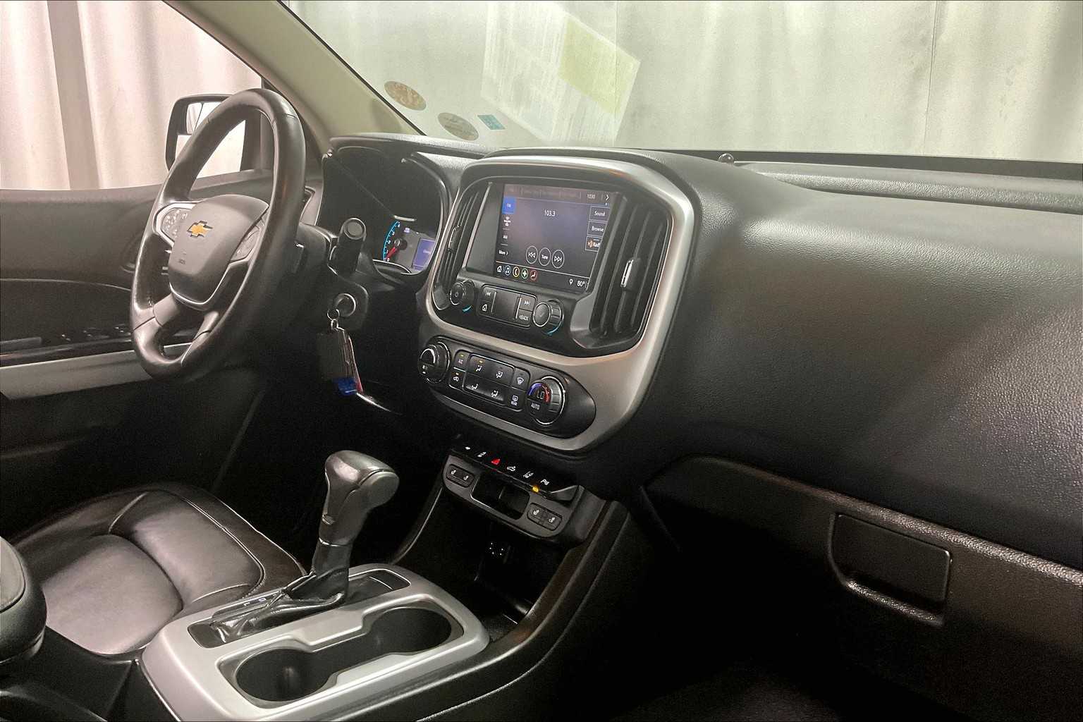 2020 Chevrolet Colorado 4WD LT - Photo 14