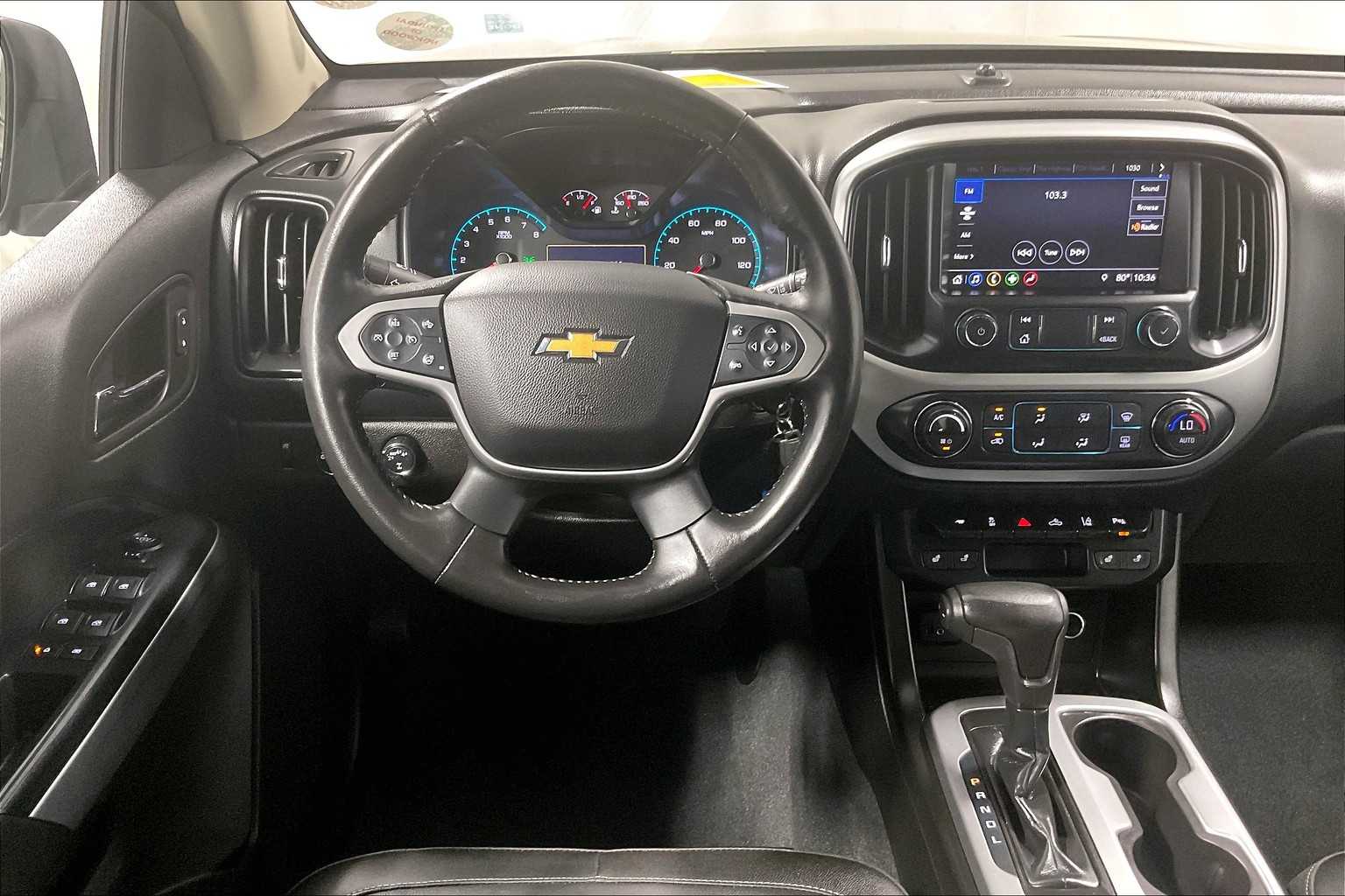 2020 Chevrolet Colorado 4WD LT - Photo 17