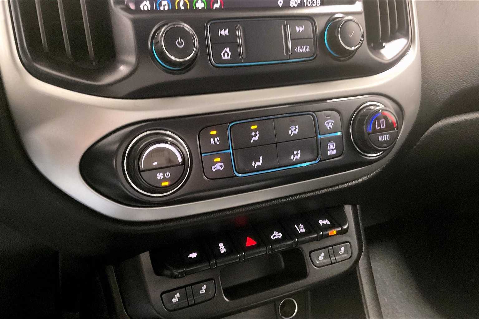 2020 Chevrolet Colorado 4WD LT - Photo 25