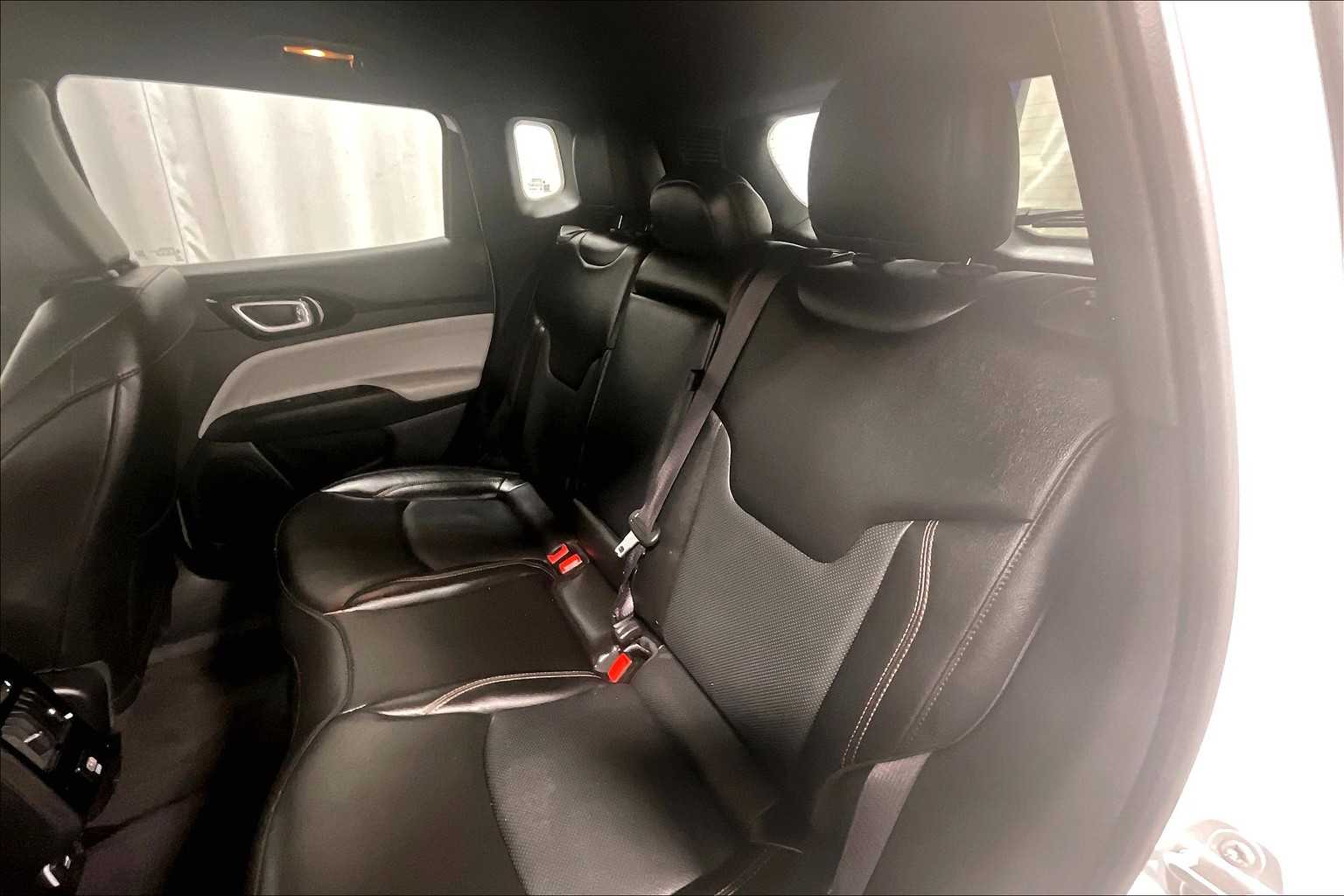 2023 Jeep Compass Limited - Photo 15