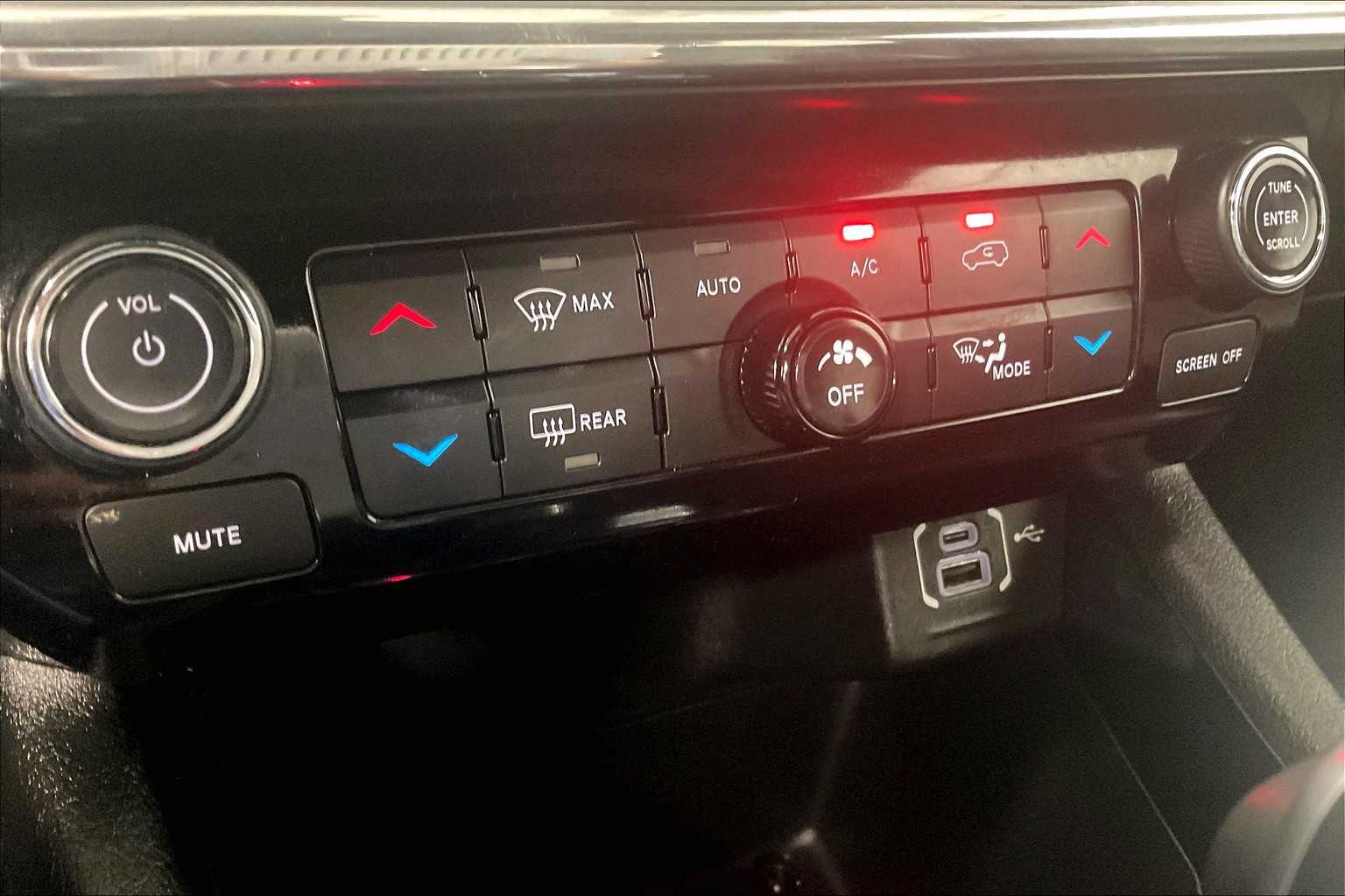 2023 Jeep Compass Limited - Photo 25