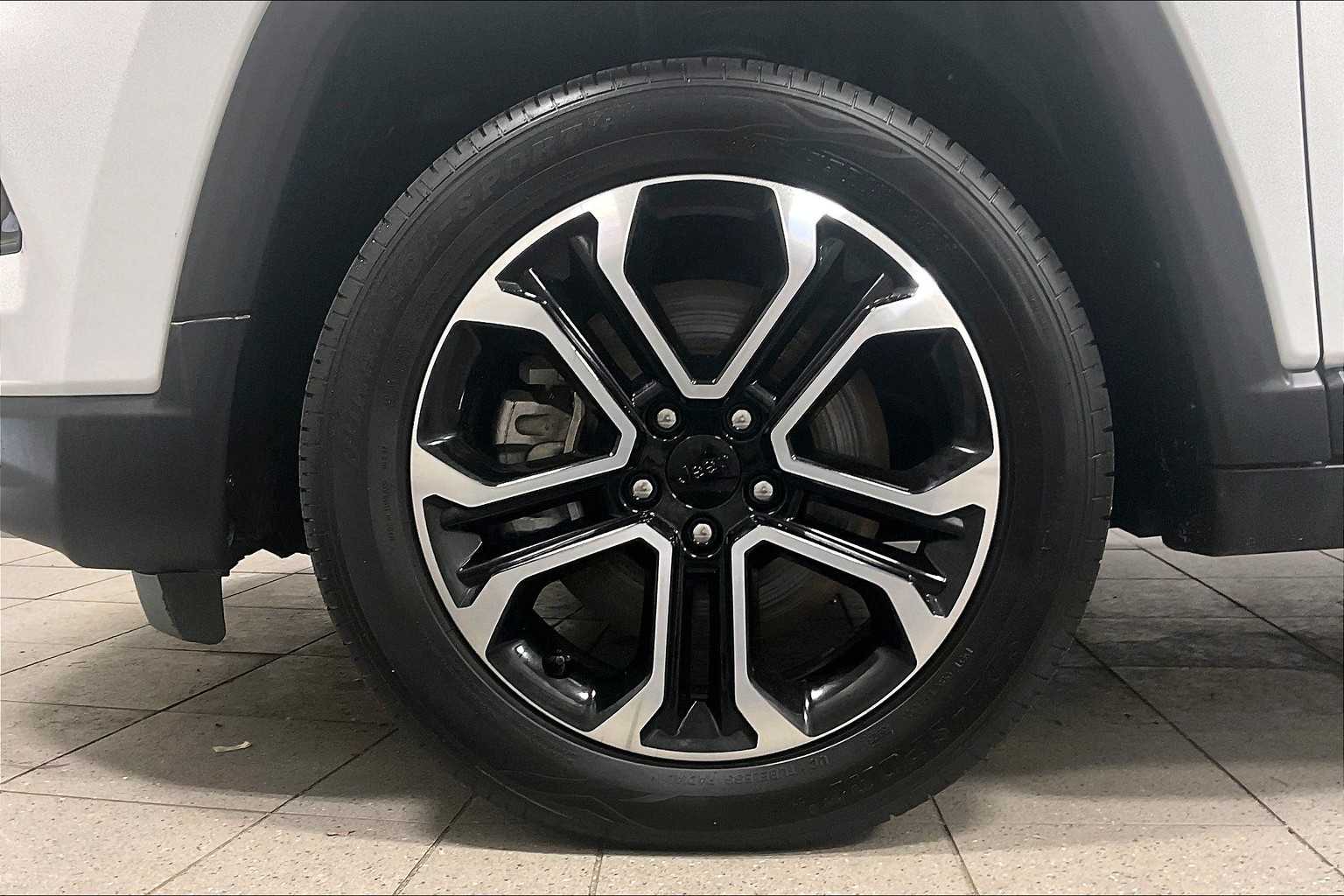 2023 Jeep Compass Limited - Photo 7