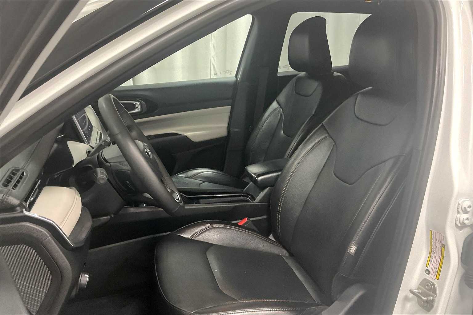 2023 Jeep Compass Limited - Photo 10