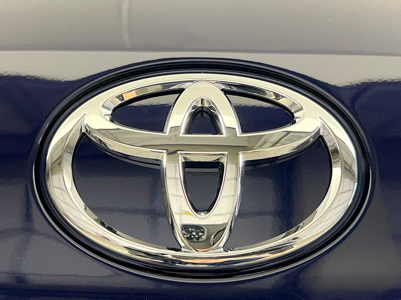 2025 Toyota Highlander Platinum - Photo 17