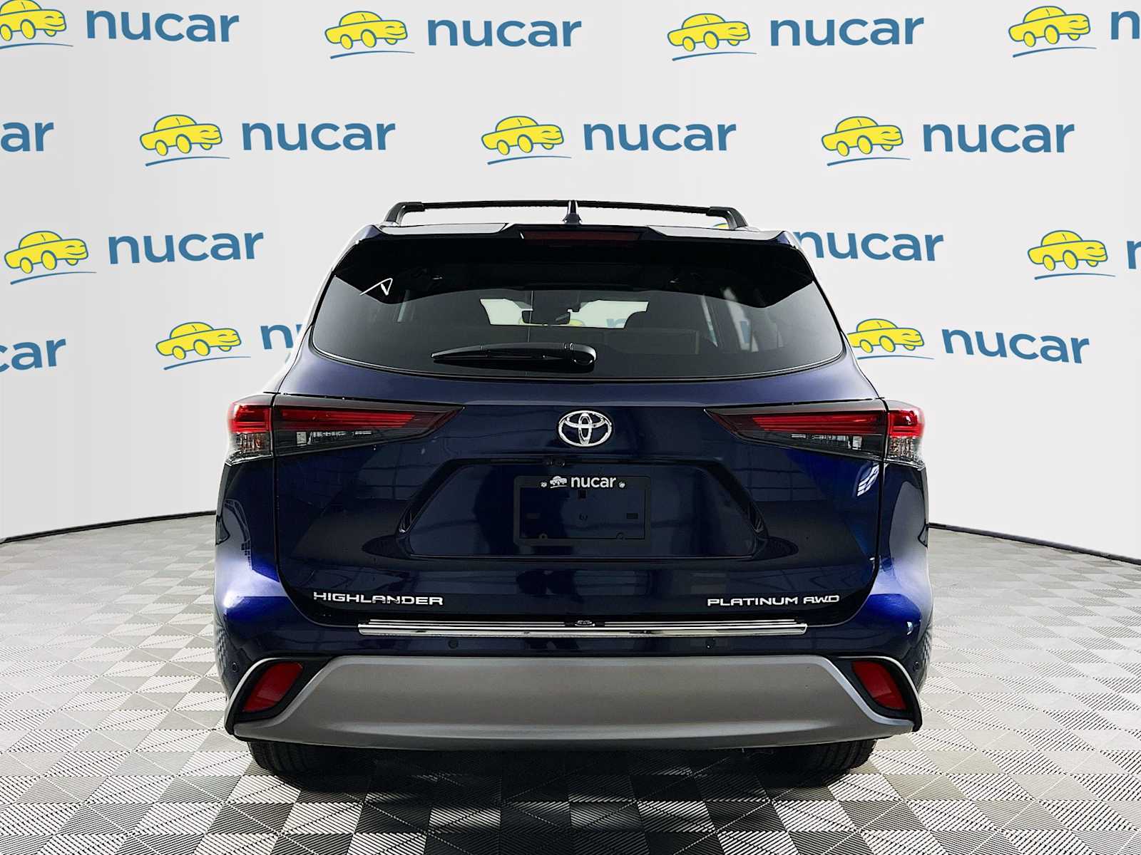 2025 Toyota Highlander Platinum - Photo 4