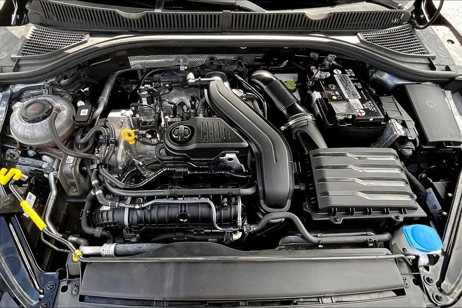 2022 Volkswagen Jetta SE - Photo 28