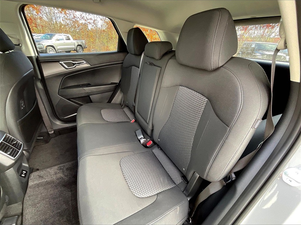 2026 Kia Sportage Hybrid S - Photo 15