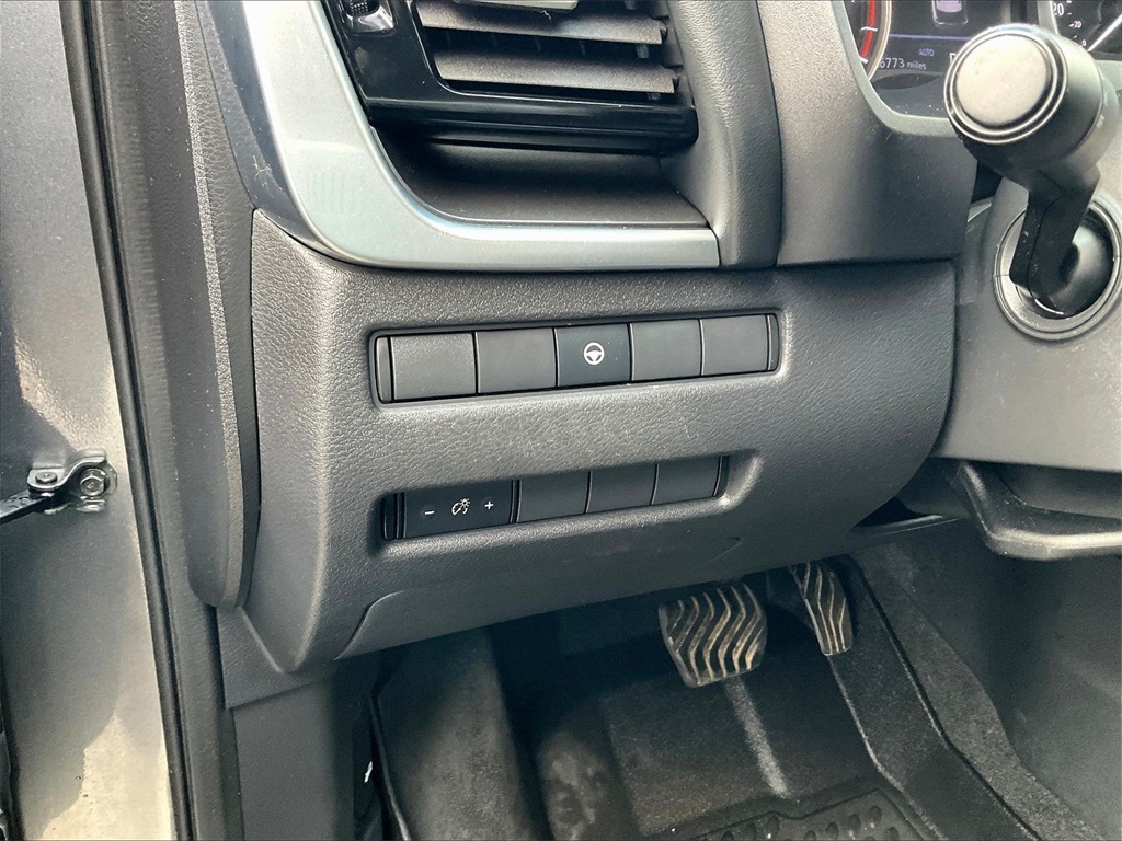 2022 Nissan Rogue SV - Photo 25