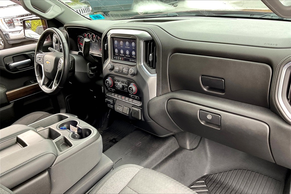 2020 Chevrolet Silverado 1500 LT - Photo 13