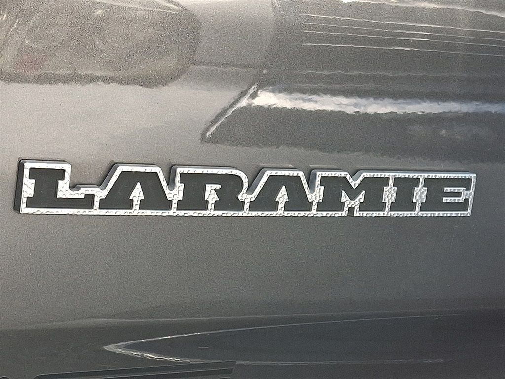 2022 Ram 1500 Laramie - Photo 9