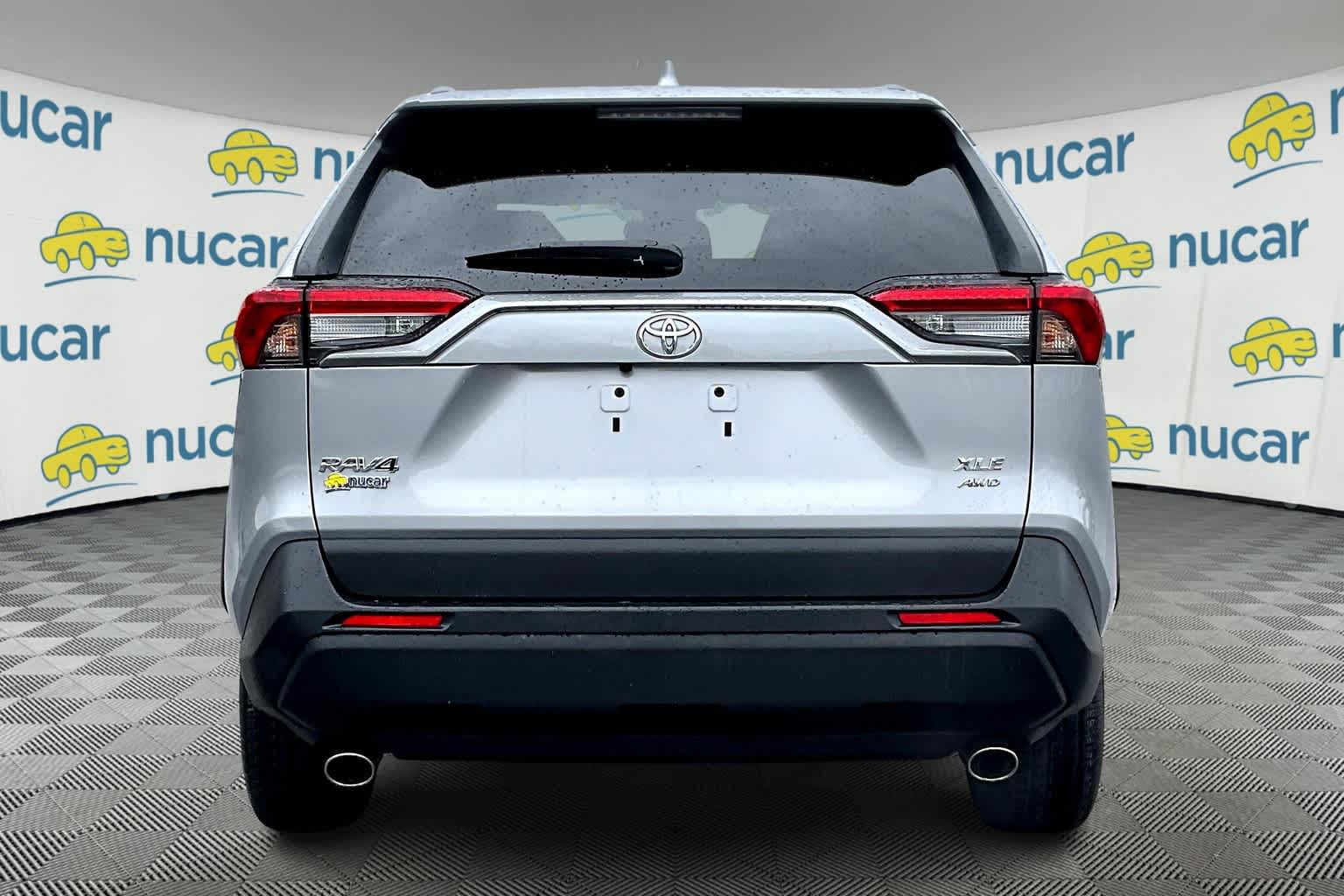 2024 Toyota RAV4 XLE - Photo 5
