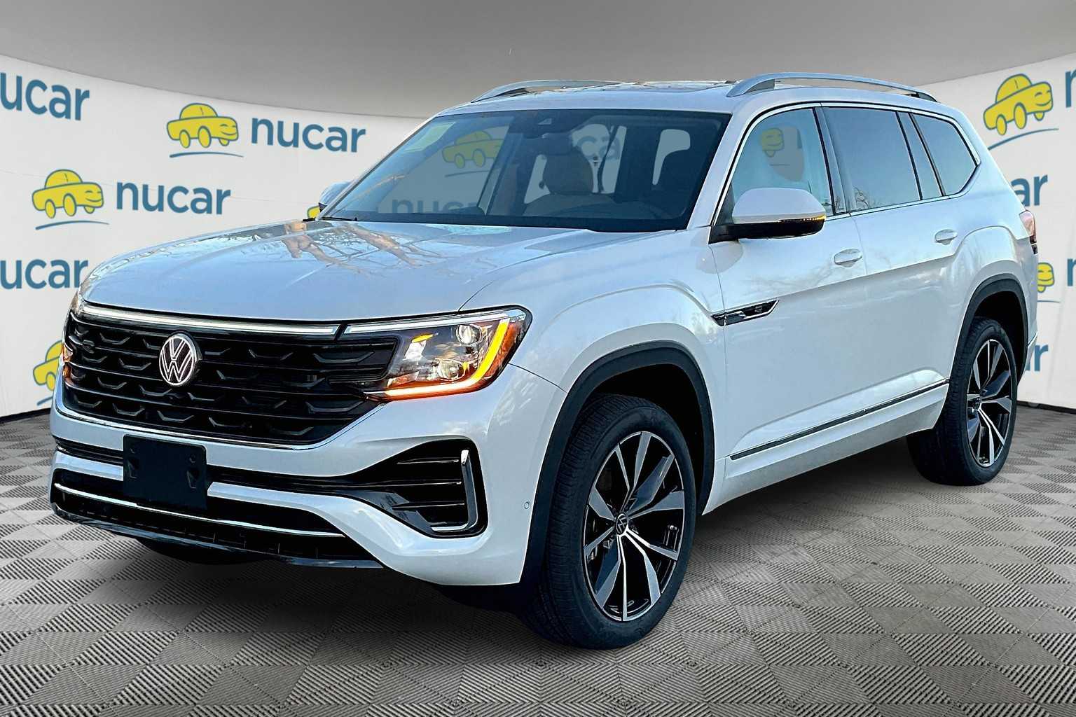 2025 Volkswagen Atlas 2.0T SEL Premium R-Line - Photo 4