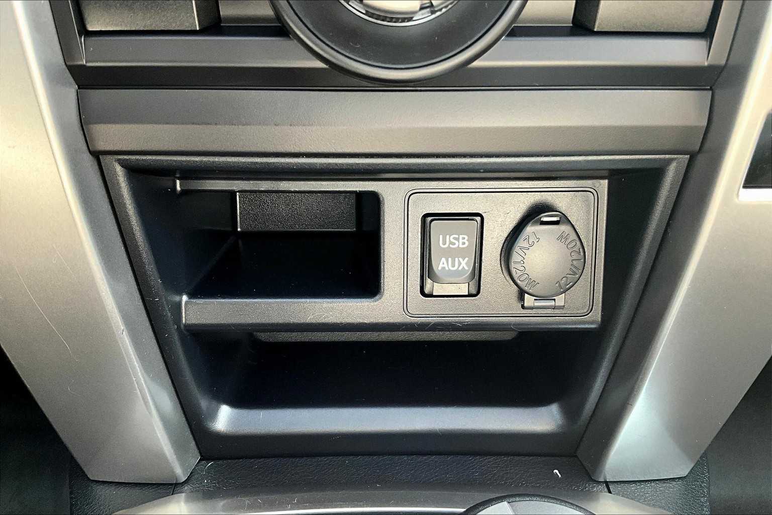 2019 Toyota 4Runner SR5 - Photo 27