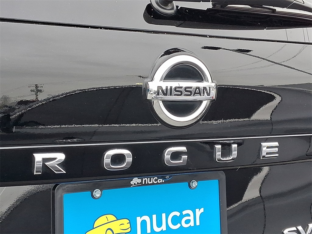 2021 Nissan Rogue SV - Photo 9
