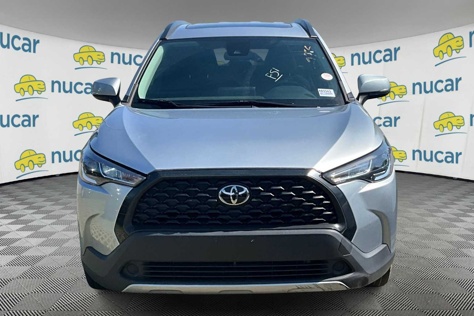 2022 Toyota Corolla Cross LE - Photo 2