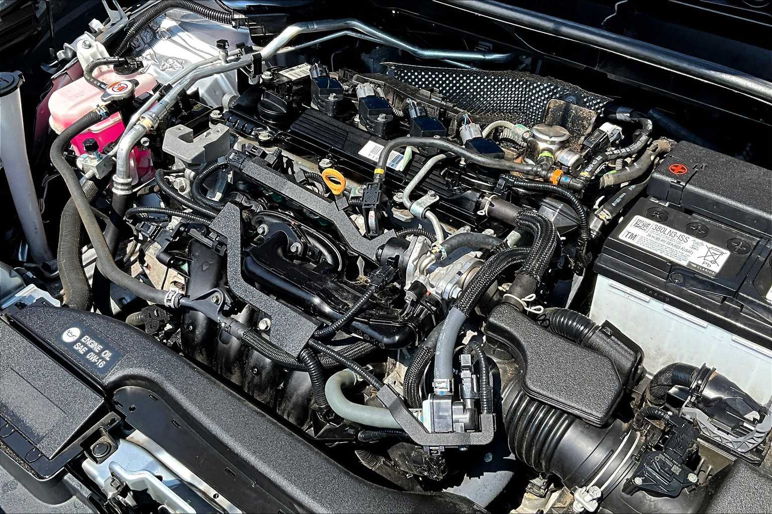 2022 Toyota Corolla Cross LE - Photo 35