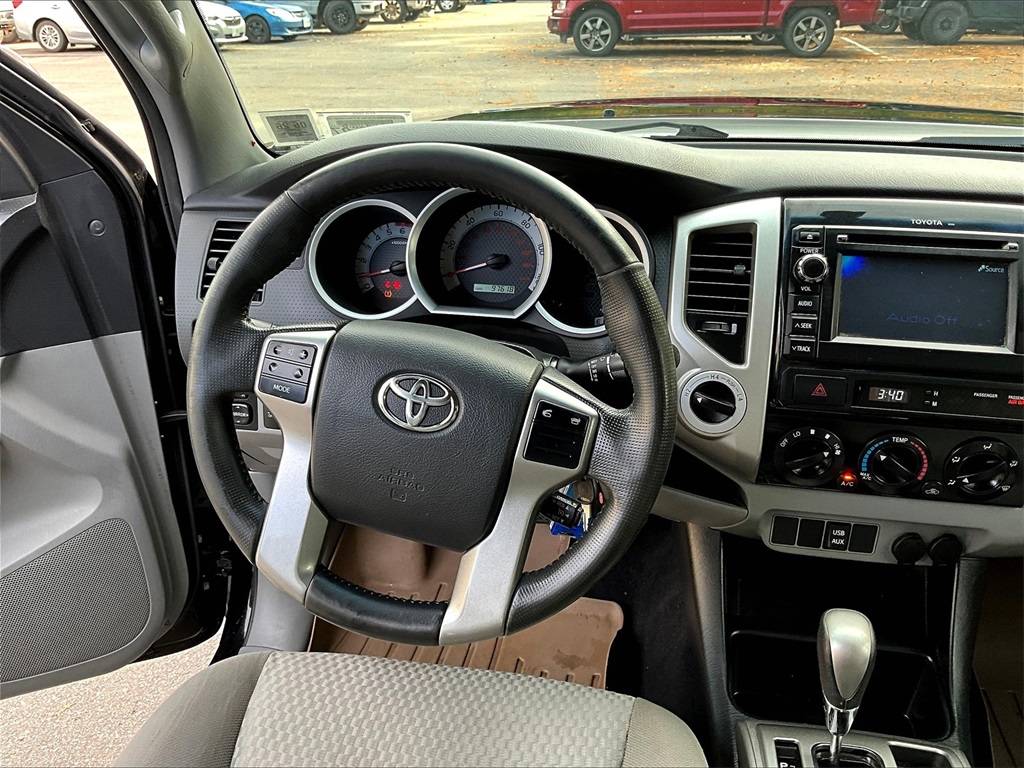 2013 Toyota Tacoma Base - Photo 17
