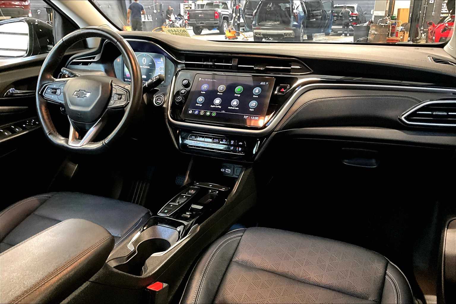 2022 Chevrolet Bolt EUV LT - Photo 14