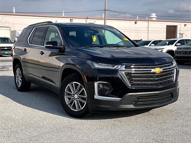 2023 Chevrolet Traverse LT