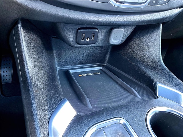 2023 Chevrolet Traverse LT - Photo 24