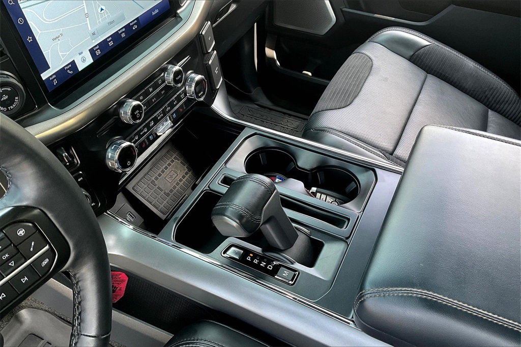 2021 Ford F-150 Raptor - Photo 19