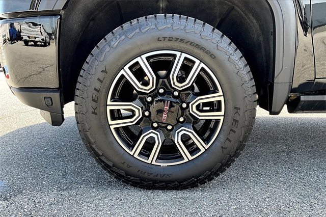 2023 GMC Sierra 2500HD AT4 - Photo 7