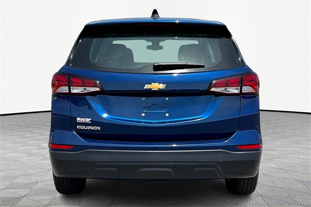 2022 Chevrolet Equinox LS - Photo 5