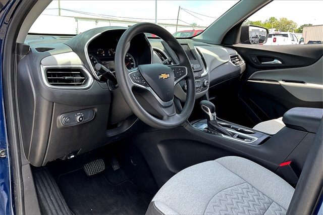2022 Chevrolet Equinox LS - Photo 8