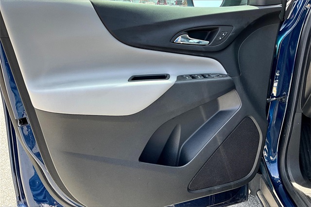 2022 Chevrolet Equinox LS - Photo 9